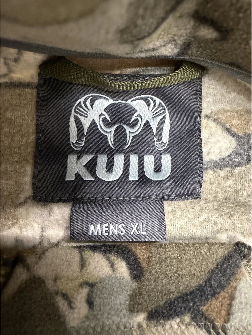 Kuiu Camouflage Zip-Up Fleece Jacket with MRA Hunting Logo